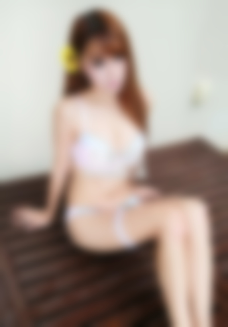 撩妹最强套路:别人撩妹喊妹子开房 你却还在家里耍棒子