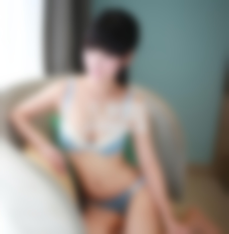 电影毛片-千里姻缘信号牵 如何利用电话谈恋爱