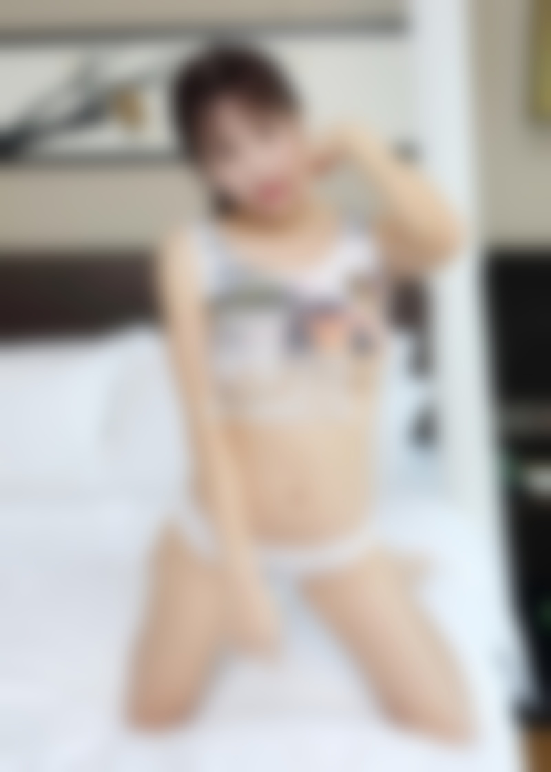 因为胸小自卑让我不敢和男友亲热怎么办