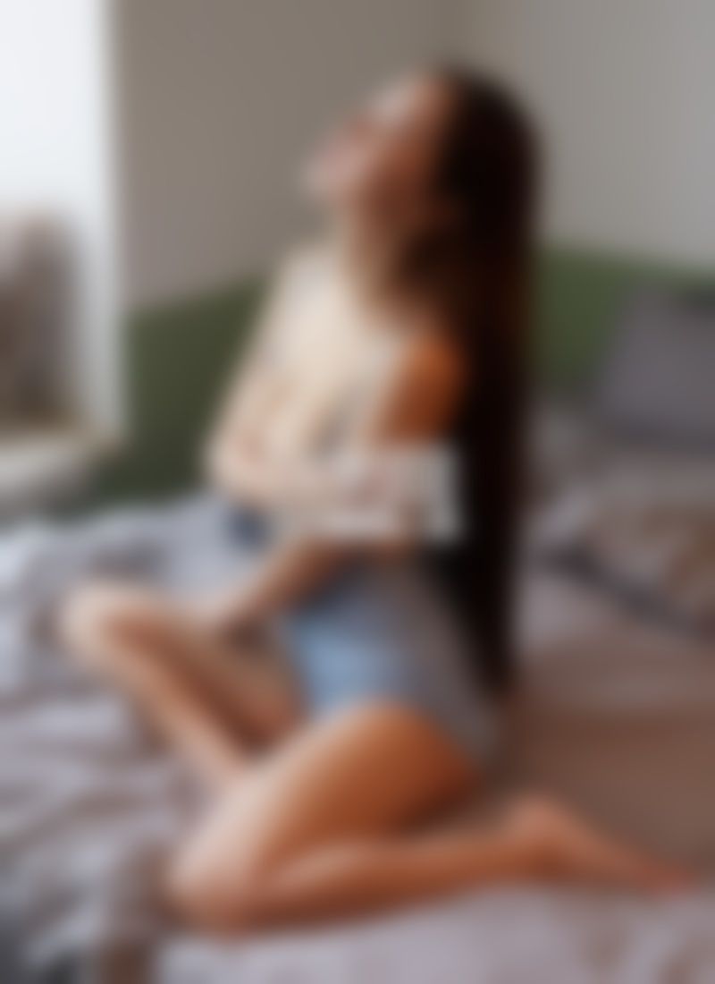 男友背着我聊骚还不肯认错，我该如何挽回男友的心？