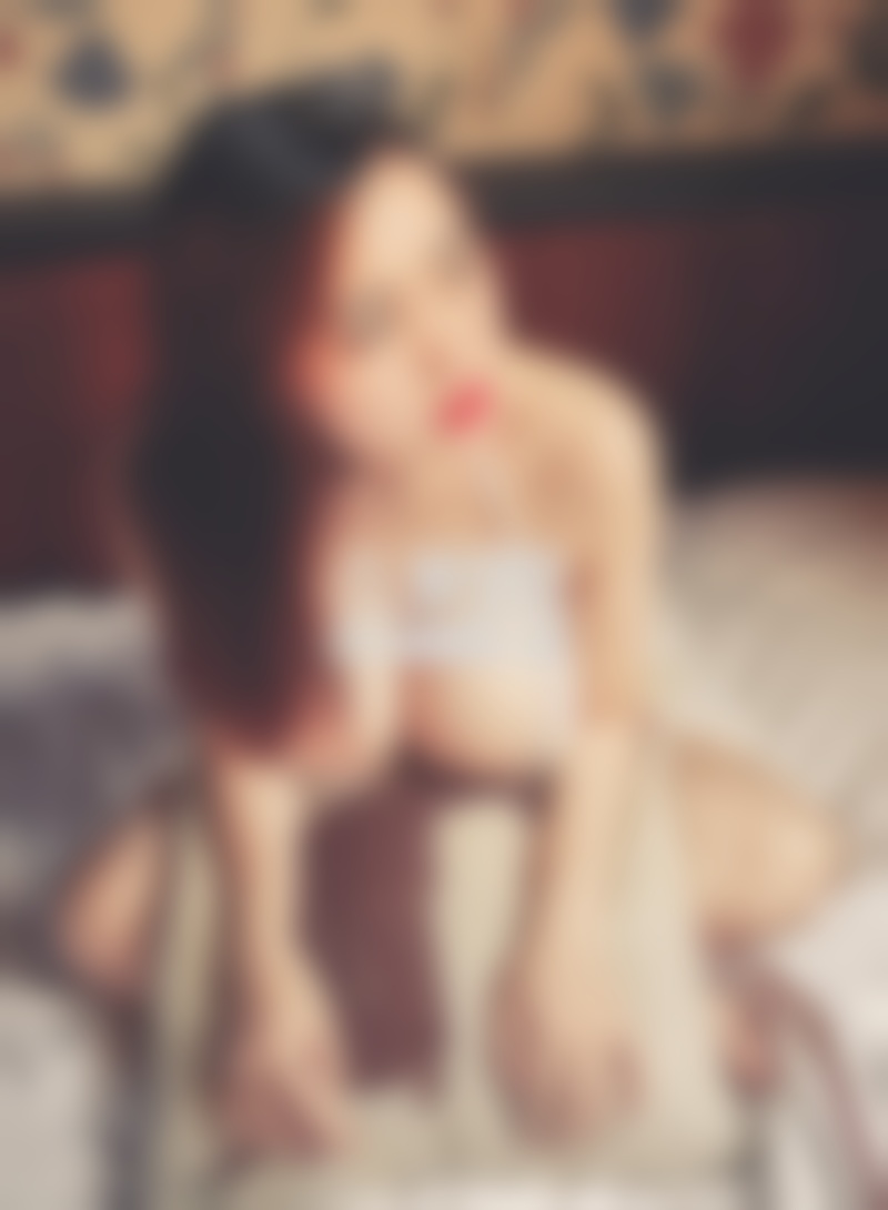 冯柯真的侵占了张靓颖的公司股份吗