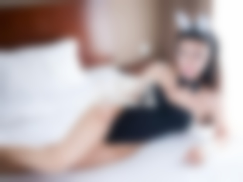 挽回爱情方法:女朋友介意我亲吻时摸胸生气了怎么办