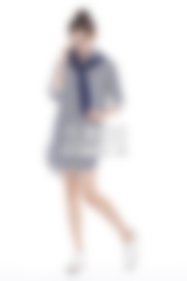 男女拥抱-微情书:只是走过一段路而已 无须怀念过长