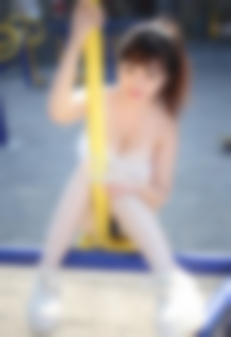 男友在我床上看小视屏解决问题