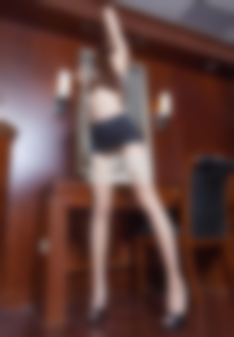 女生喜欢男生的表现动作有哪些?