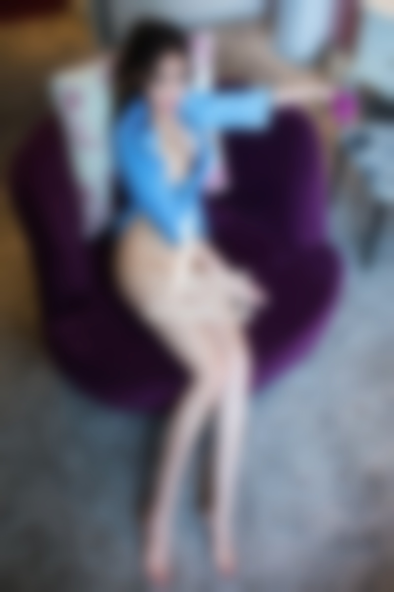 怀孕初期婆婆总是带大姑姐来家住