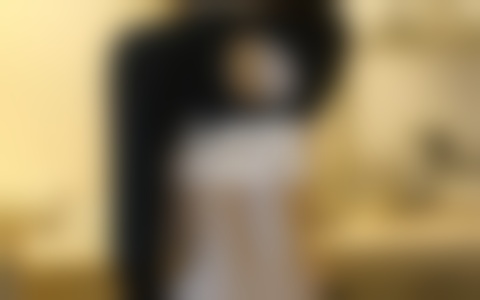 挽回男友每天一条短信,总有一天你会打动他!