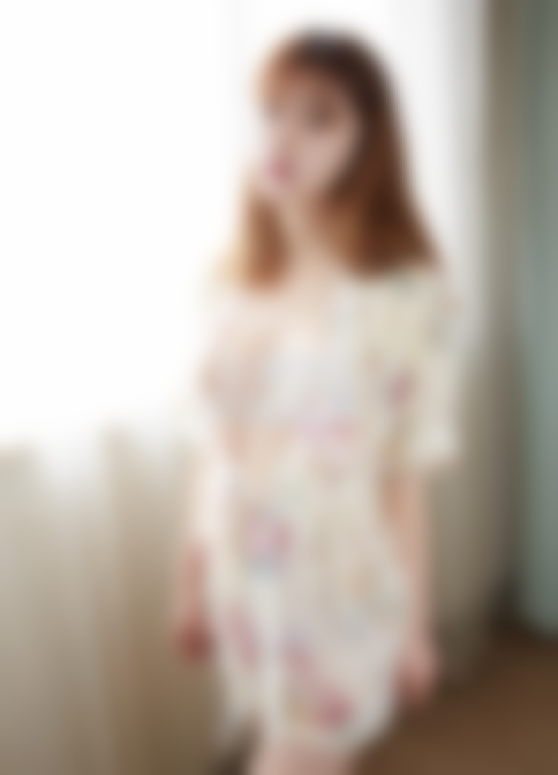 泡妞时赞美女孩的技巧