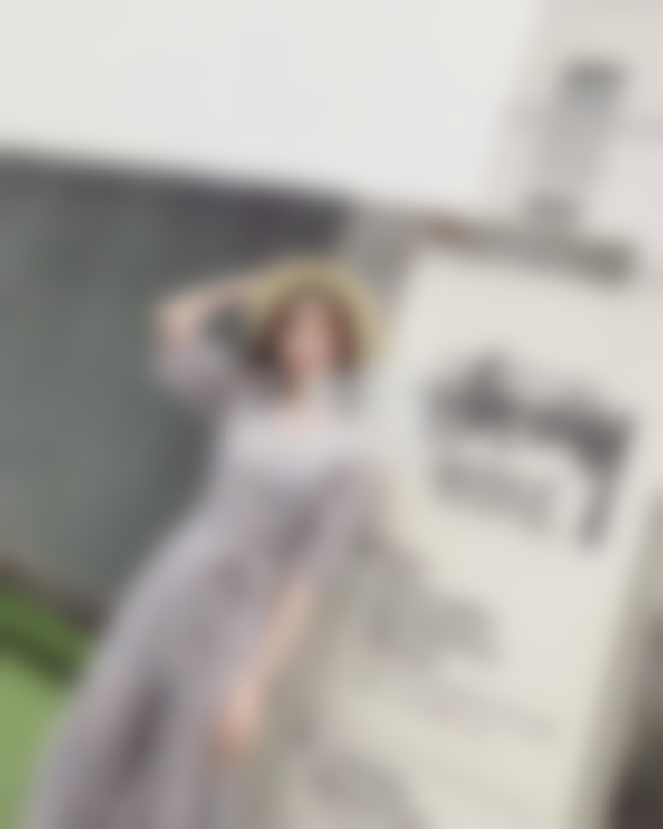 如何与美女艾森风生