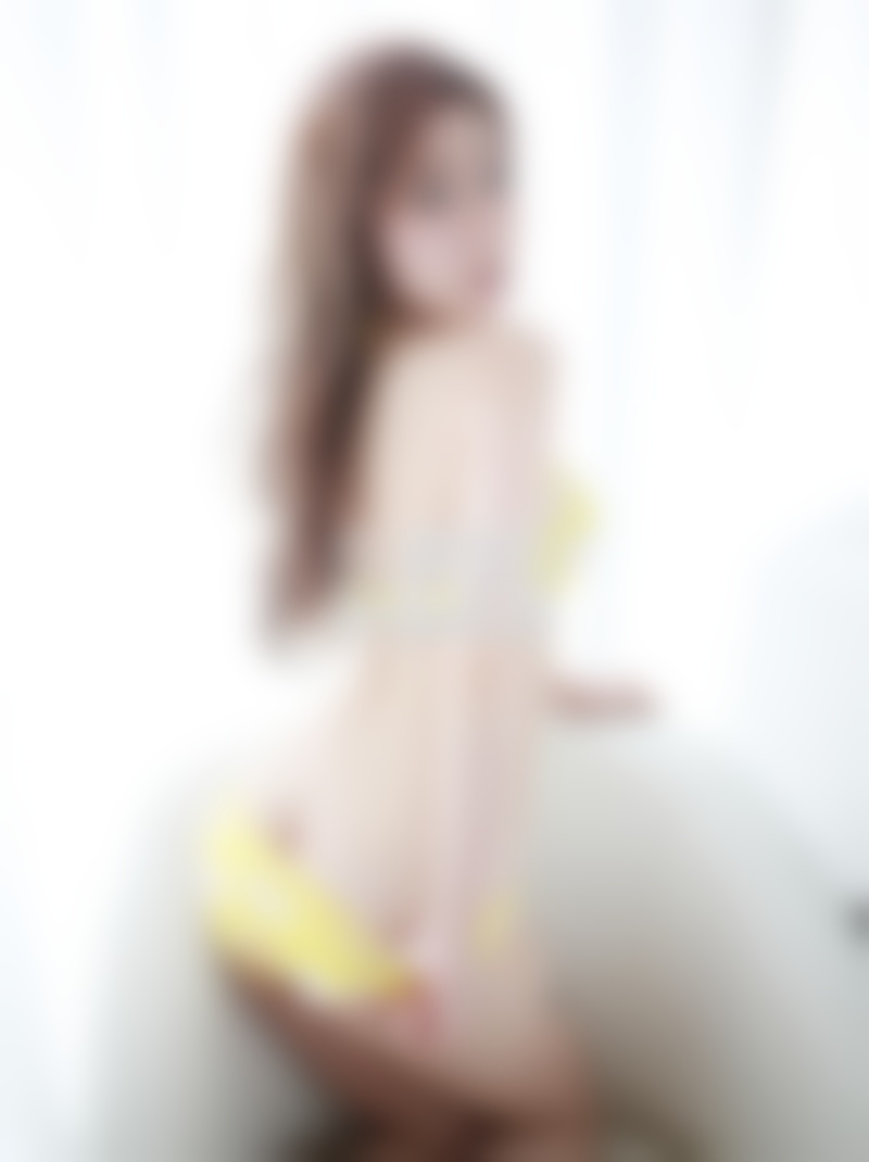 女生还没放下前男友的9个表现