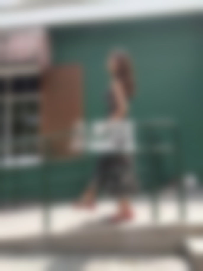 分手之后还有联系方式，应该如何挽回对方