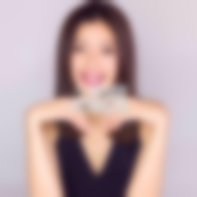 模特群-写给你的情书 一周年纪念日的情诗