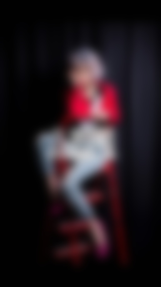 当女生喜欢一个男生时会给出怎样的暗示?