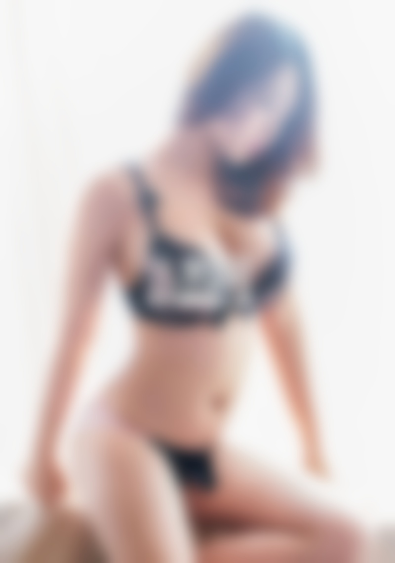 怀疑老公有外遇应该质问他吗？