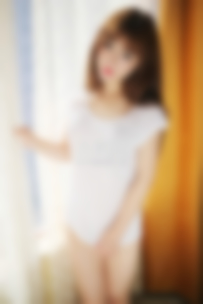 免费观看毛片-恋爱不易 请不要去改变她