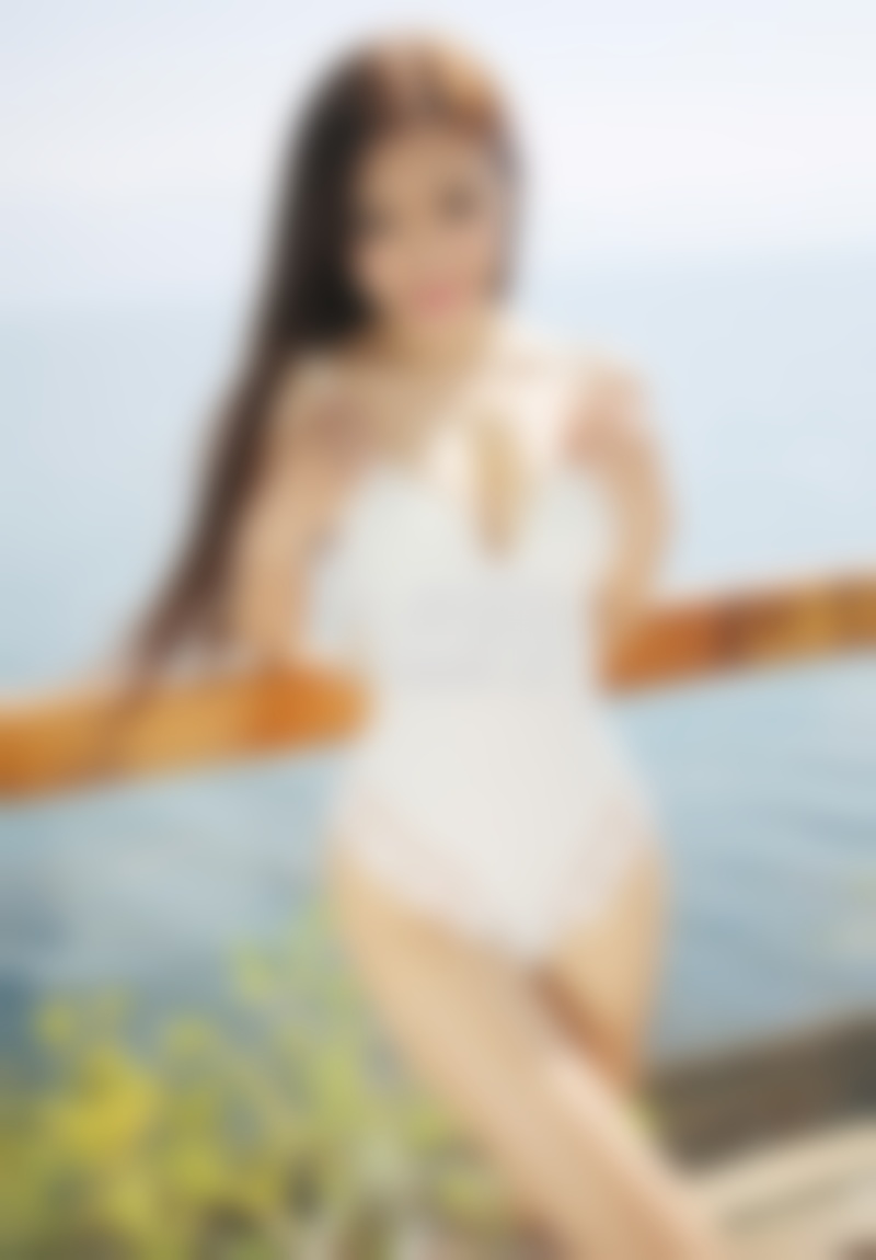 诱惑美女图片-暗恋的朋友们 只愿你来得及时说出我爱你