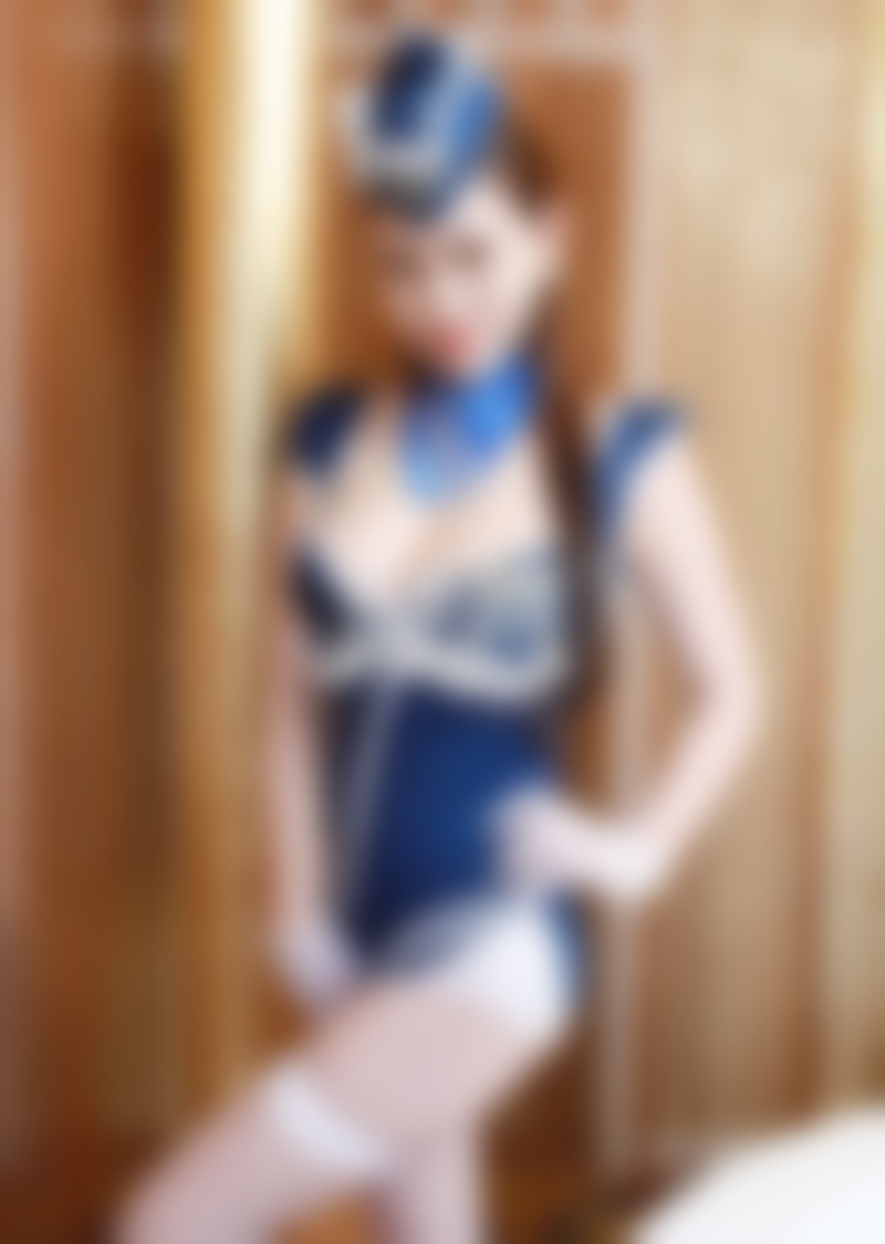 情感咨询：闺蜜故意亲近男友，我该怎么办？