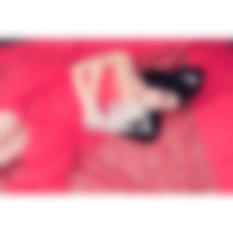 老公想让我爸给他买房 我觉得他很物质怎么办