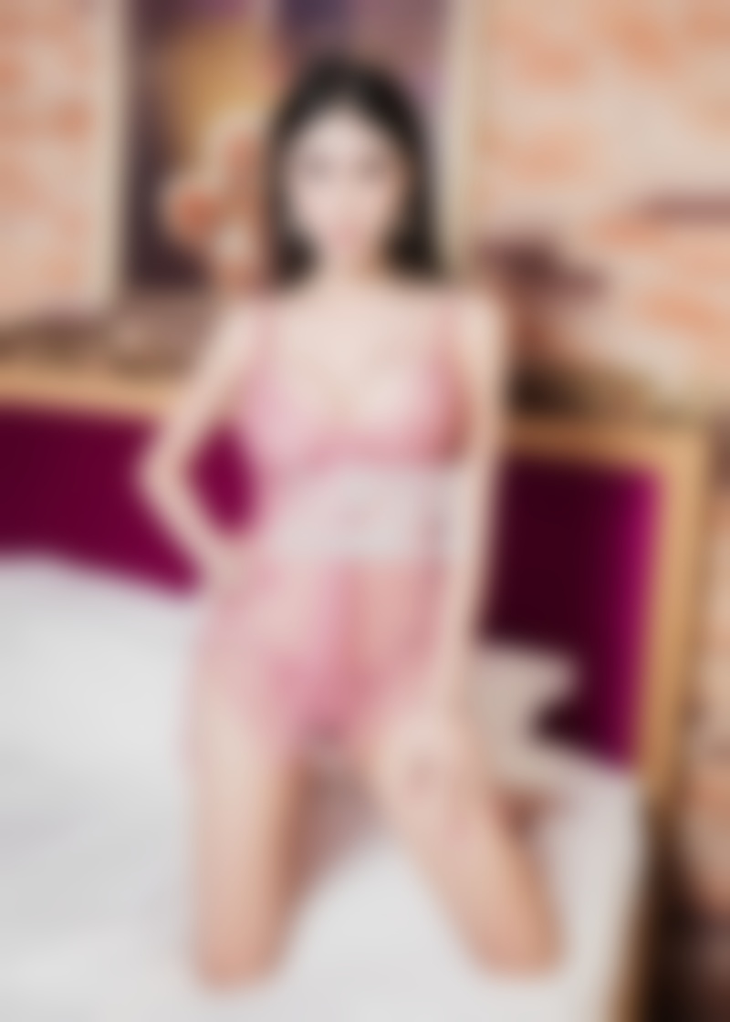 为什么男人那么喜欢摸胸?