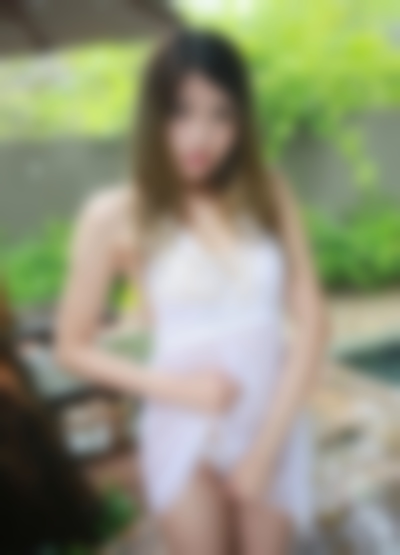 看霸道女人是如何逼老公出轨的