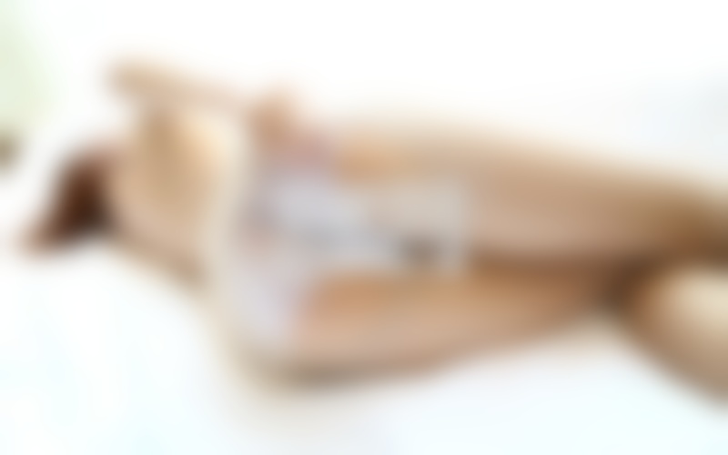 劈腿女问：有了男友就不能追求幸福了吗？