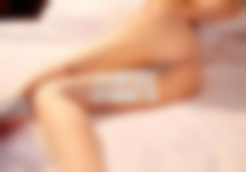 父母不满意男友条件,我应该等男友事业有成还是选择分手呢?