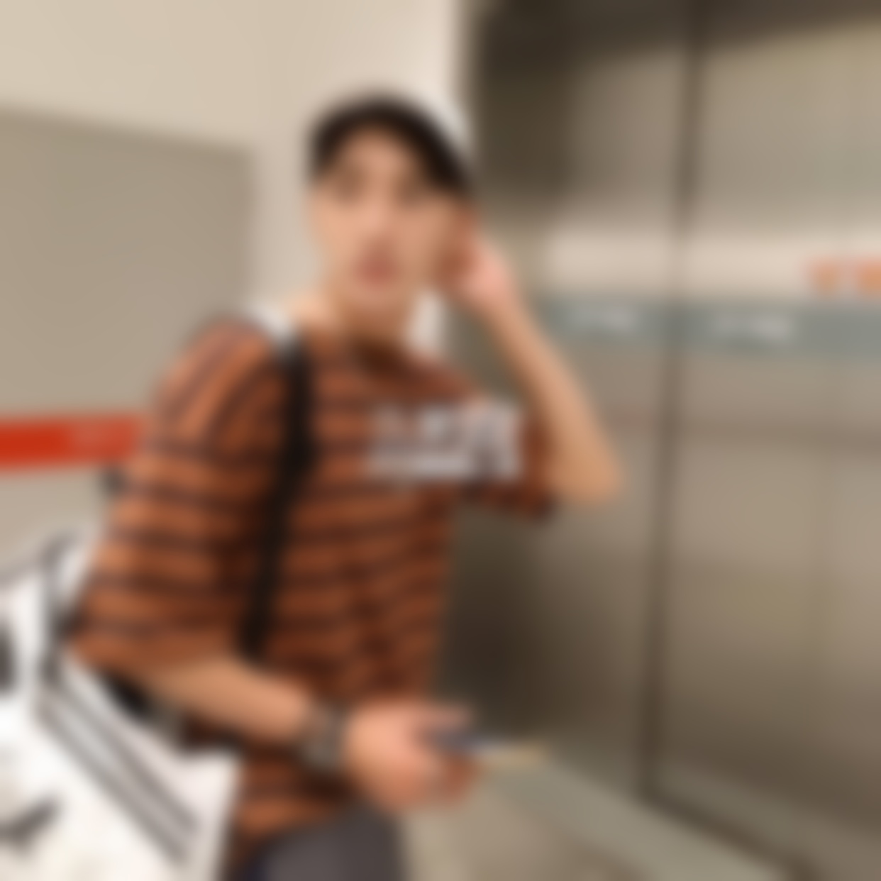 男友总跟别人说我是前女友但我不想分手怎么办