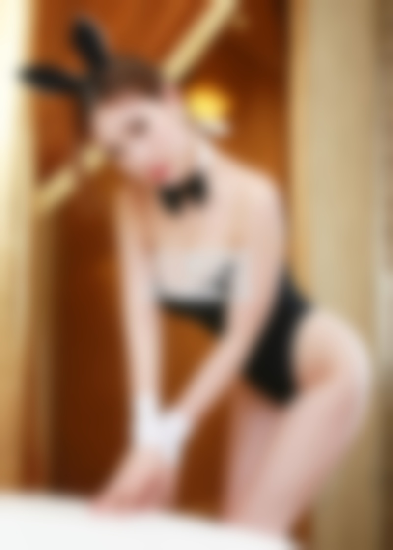 喜欢的女孩对我很冷淡,这该怎么办?