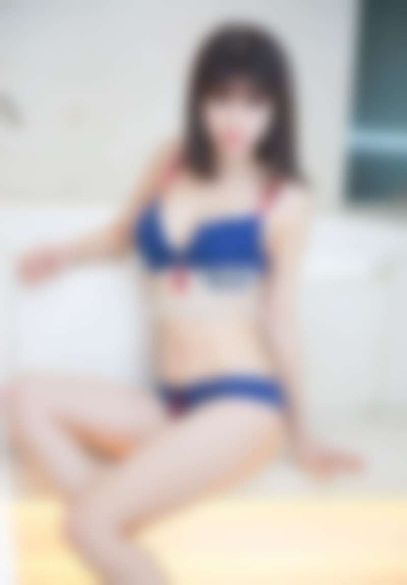 探探第一次见面就睡了,怎么把姑娘从探探聊到她的房间