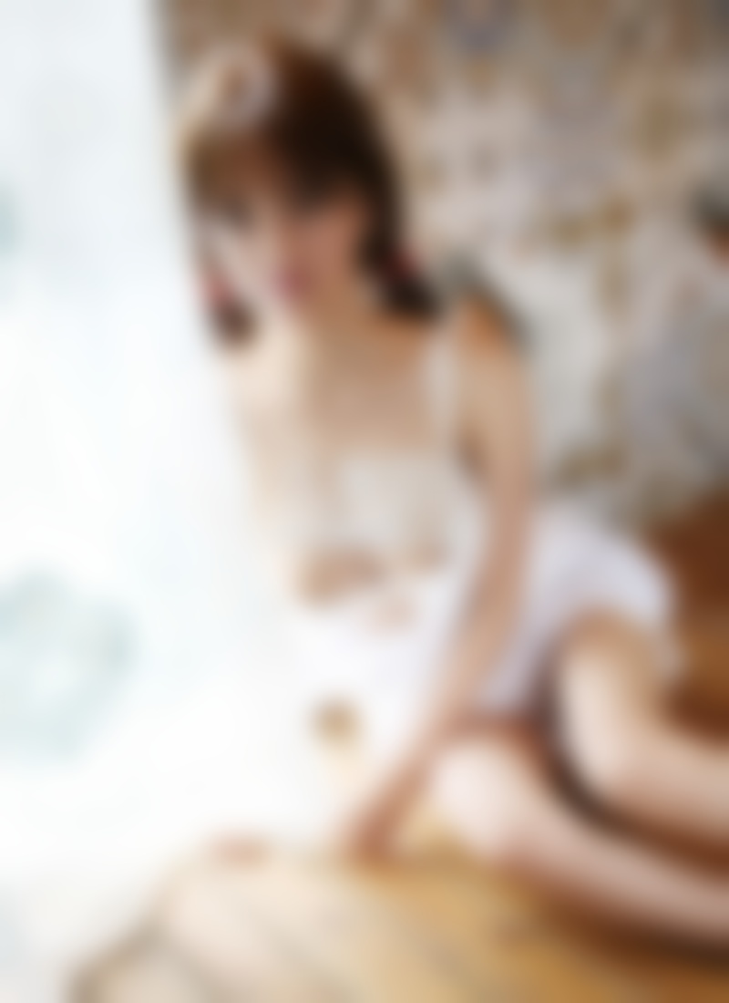 第一次吻她要怎么做?7种征兆暗示她想要被你亲吻