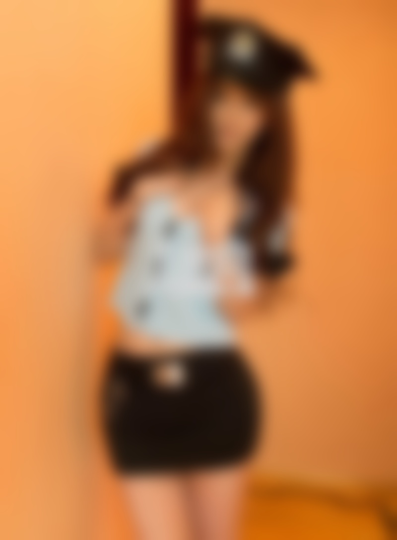 如何利用女人的嫉妒？