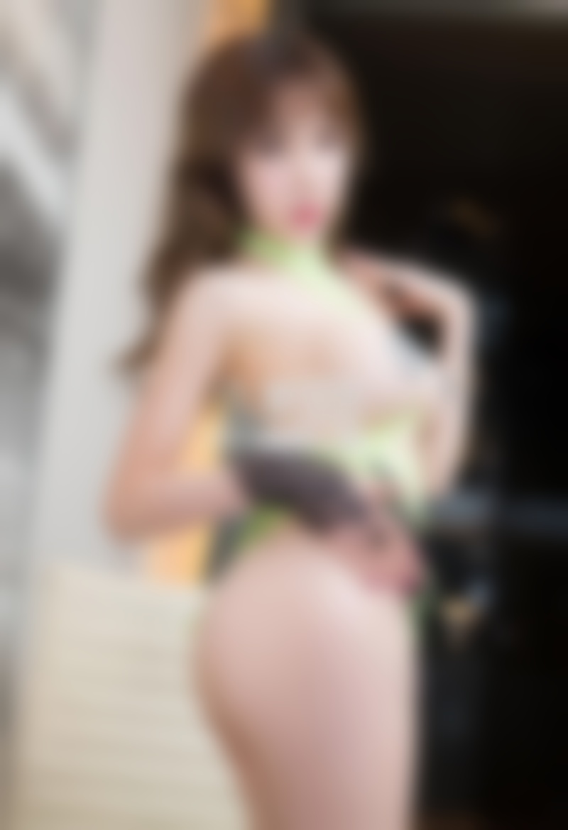 泡妞完爆技:一百分男人泡妞攻略 屌丝掠过