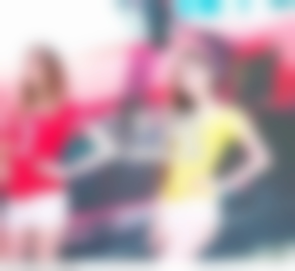 脸红的她引起你的注意 如何搭讪害羞的女生