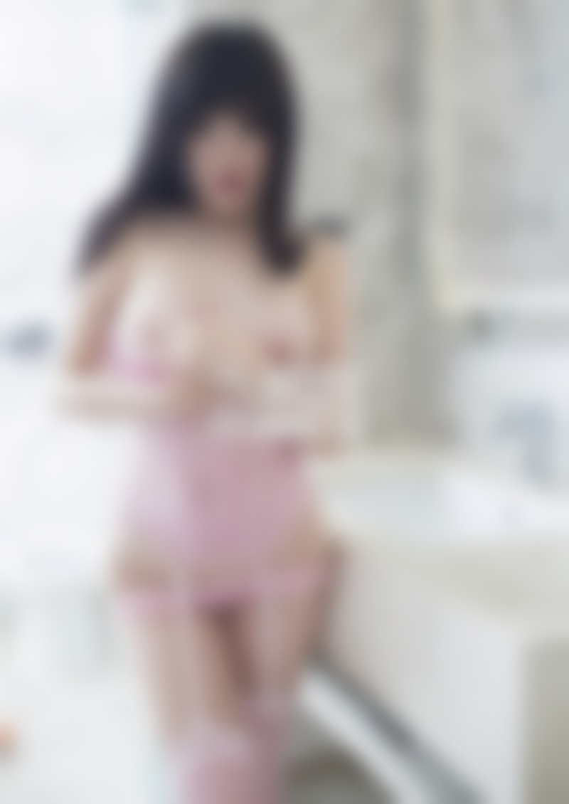 女人见到帅哥的十种反应,女人见到帅哥的表现