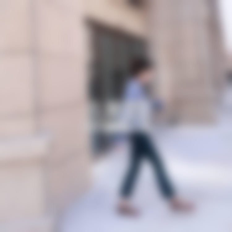 老公出轨爱上“第三者”,我该怎么办?