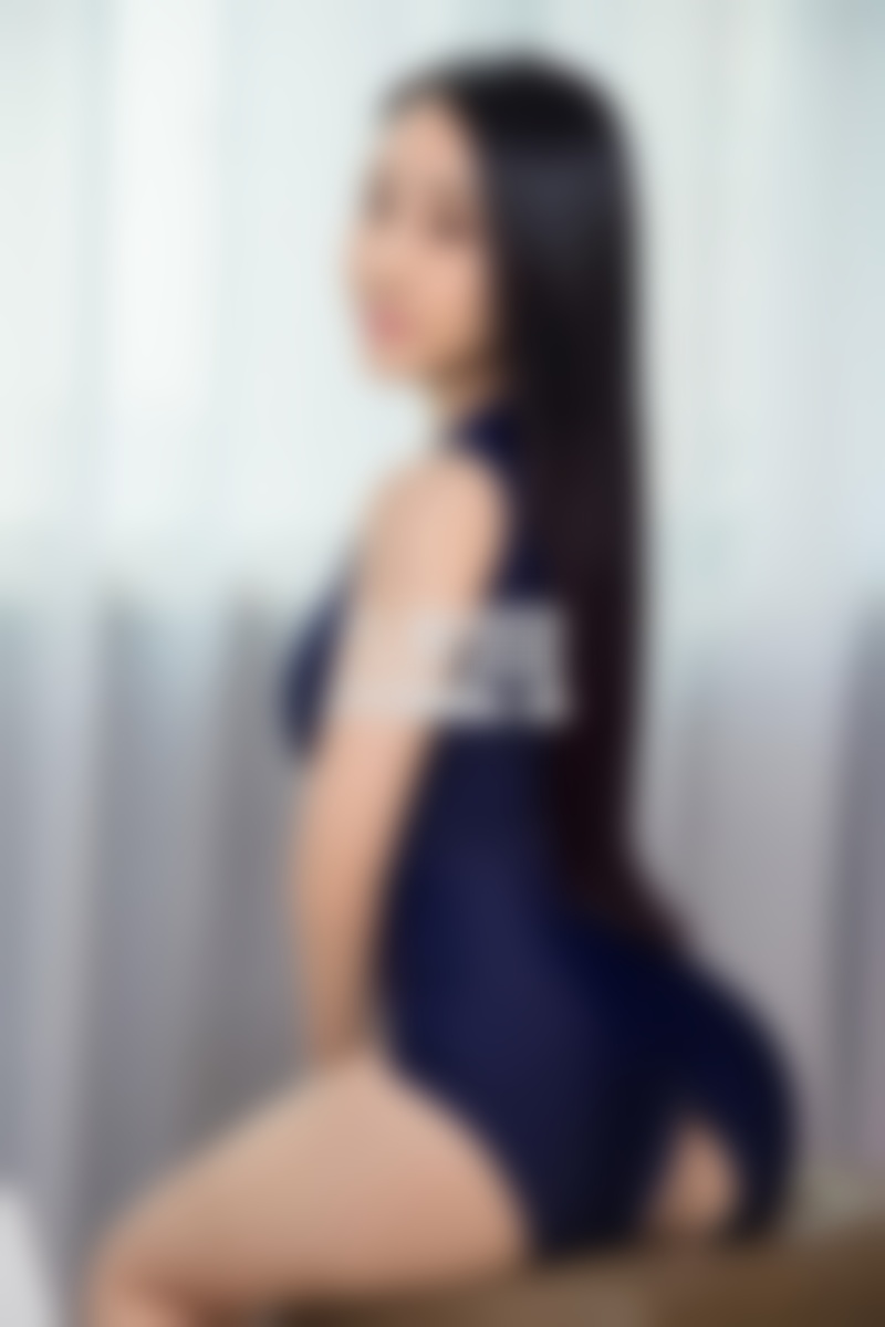 男朋友和别的女生关系亲密 我该分手吗