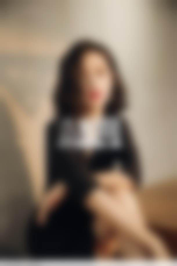 好看的完最甜校园异国恋 校服到婚纱爱情或许就是这么简单