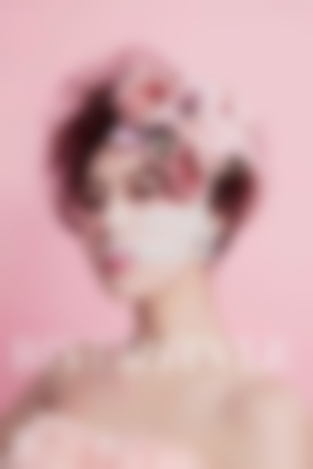 妻子请丈夫再娶一个老婆,三人同吃同住