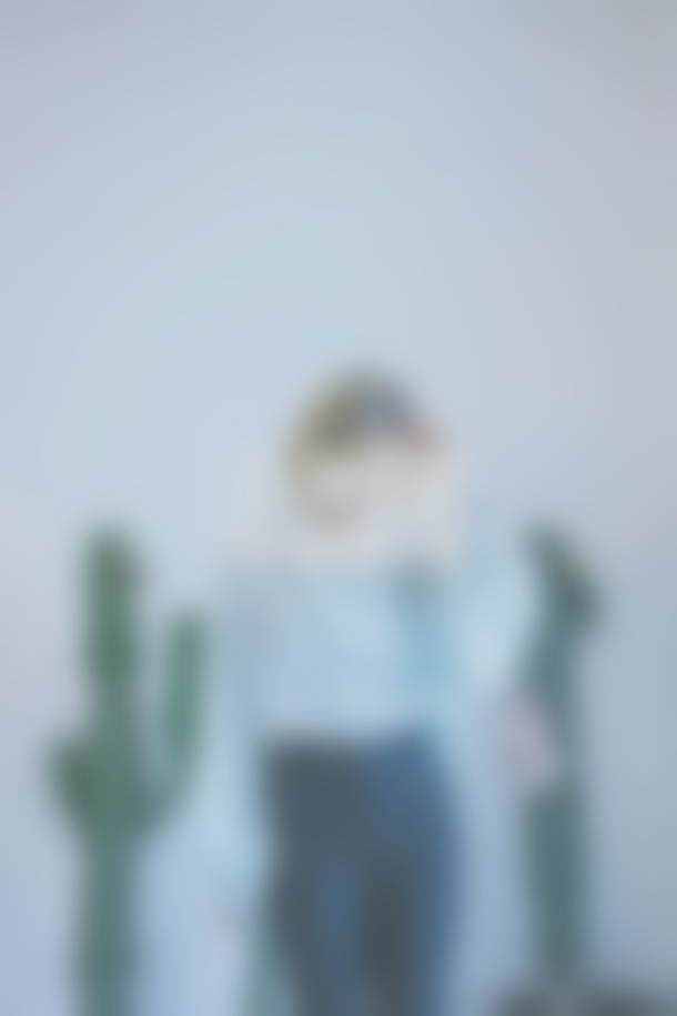 和闺蜜喜欢上同一个男人,我该怎么办?