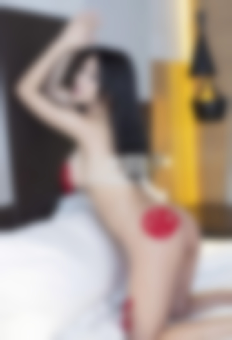 男友对我很好 但一个月见一次让我没有幸福感