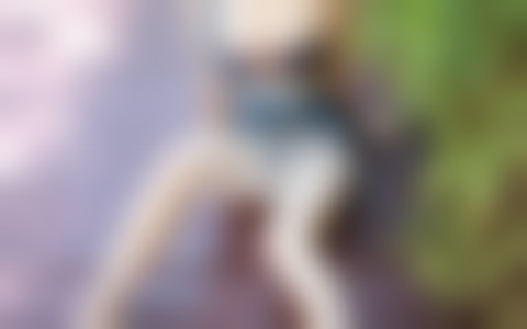 相恋8年小伙子不离不弃 向癌症晚期女友求婚