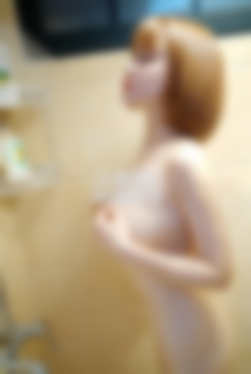 男友总是跟其他女人暧昧?两招教你解决这个问题